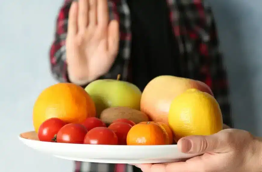 Consigli nutrizionali: quali frutti scegliere per ridurre il diabete e quali evitare per proteggere la salute